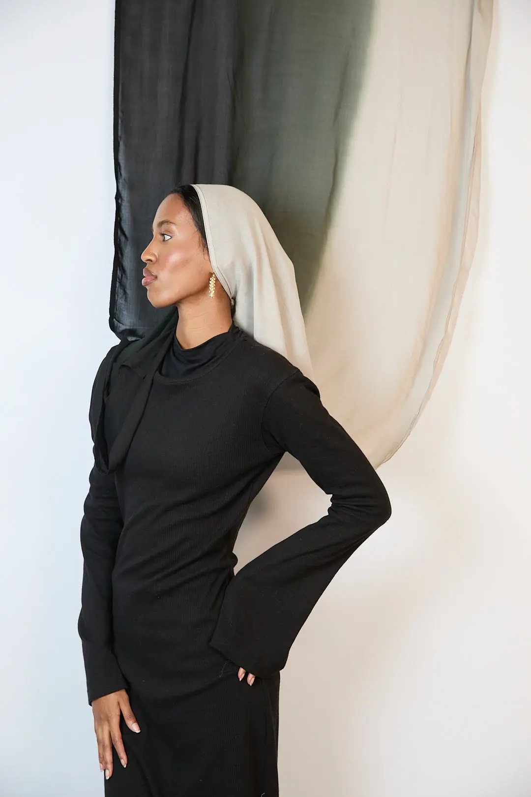 Forest Noir & Silver Ombre Modal Hijab Dar-Al-Hayya