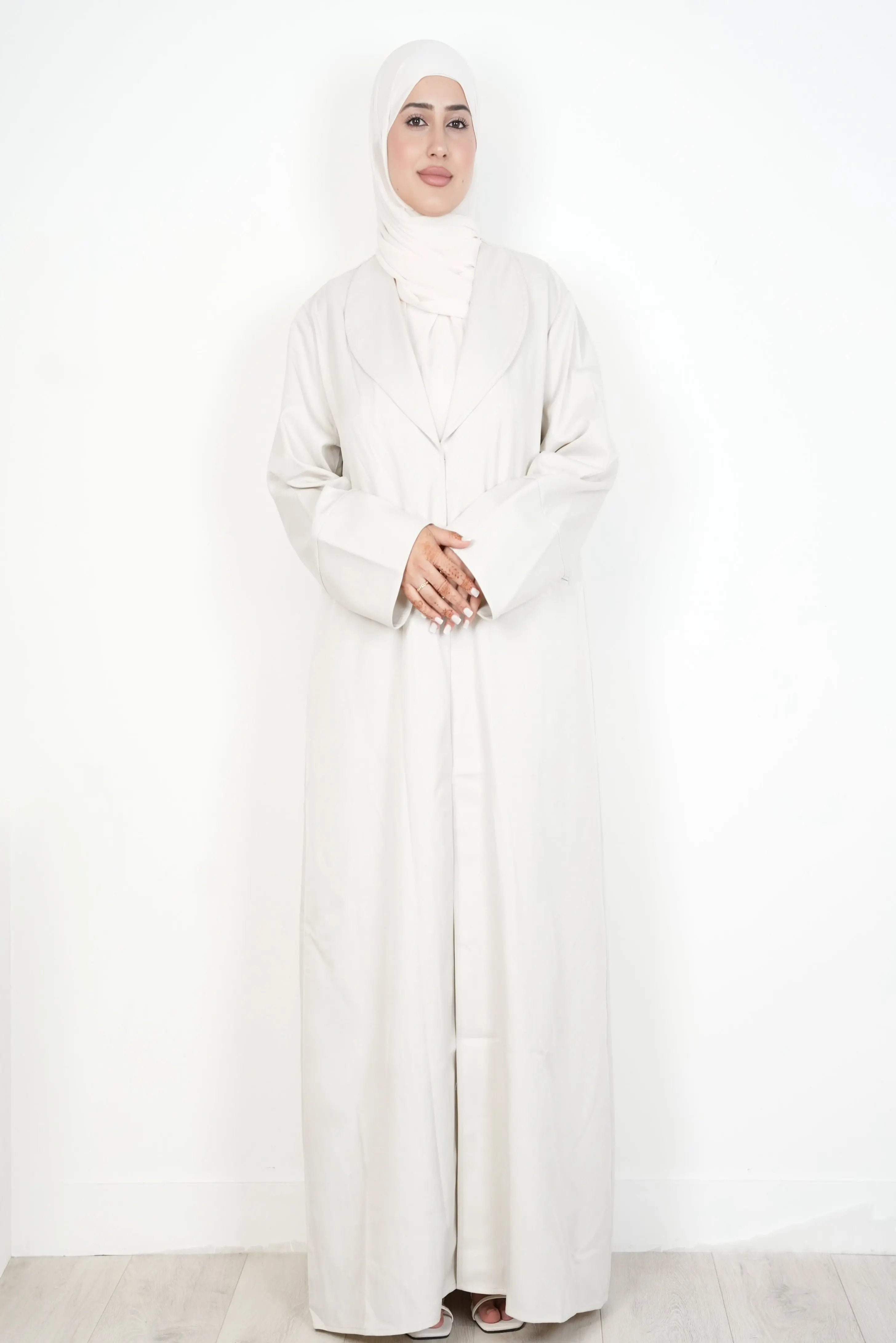 Ivory Bliss Blazer Abaya Set Dar-Al-Hayya