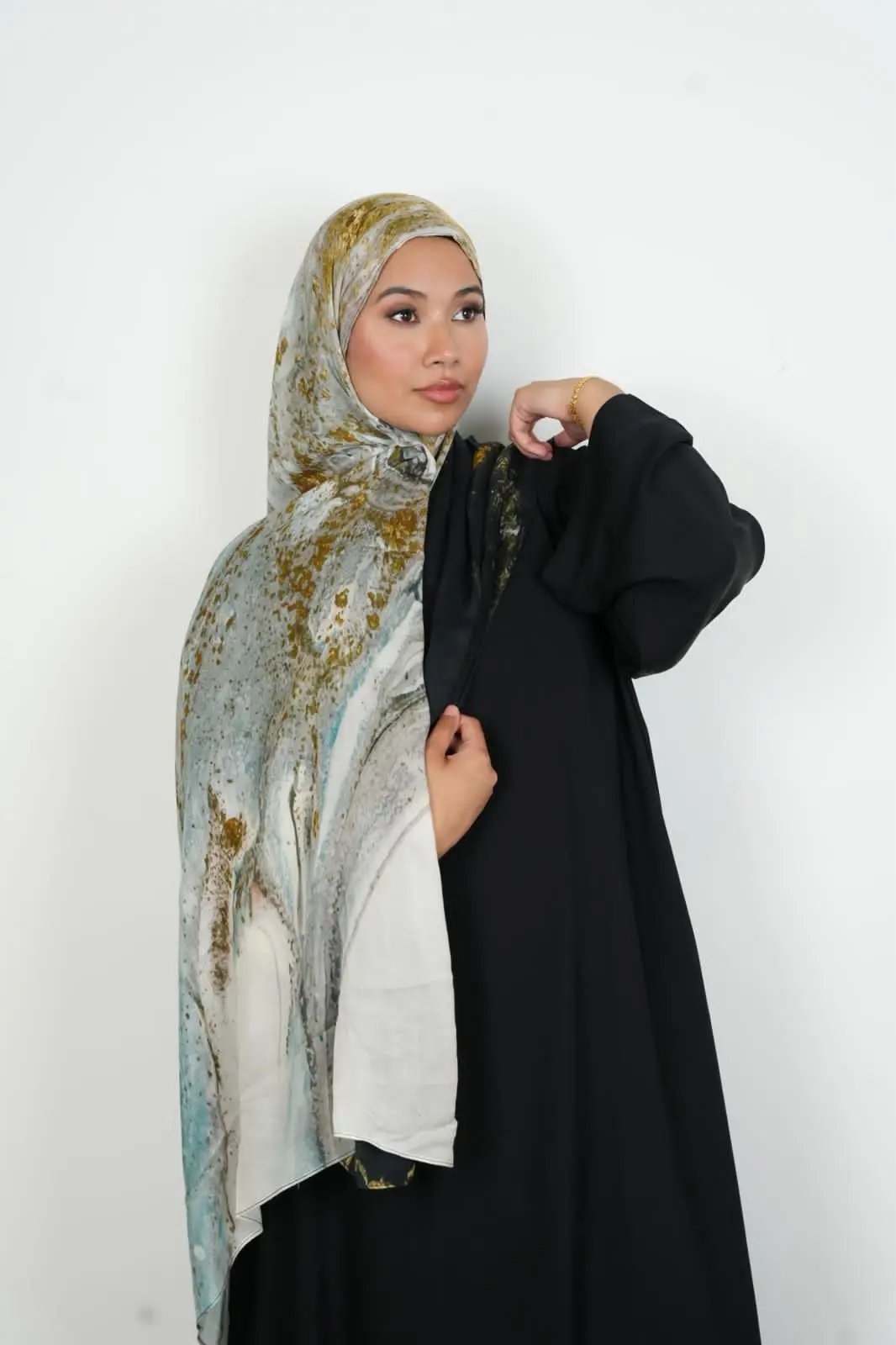 Champagne Mist Bamboo Print Modal Hijab Dar-Al-Hayya