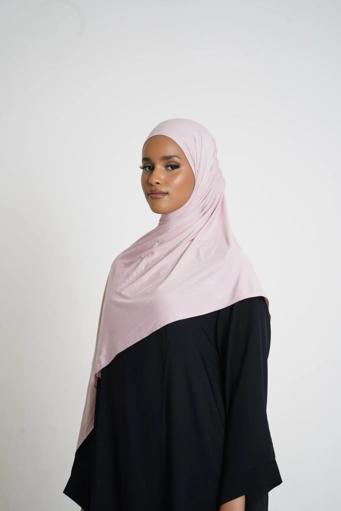 Blushé Bamboo Jersey Hijab Dar-Al-Hayya