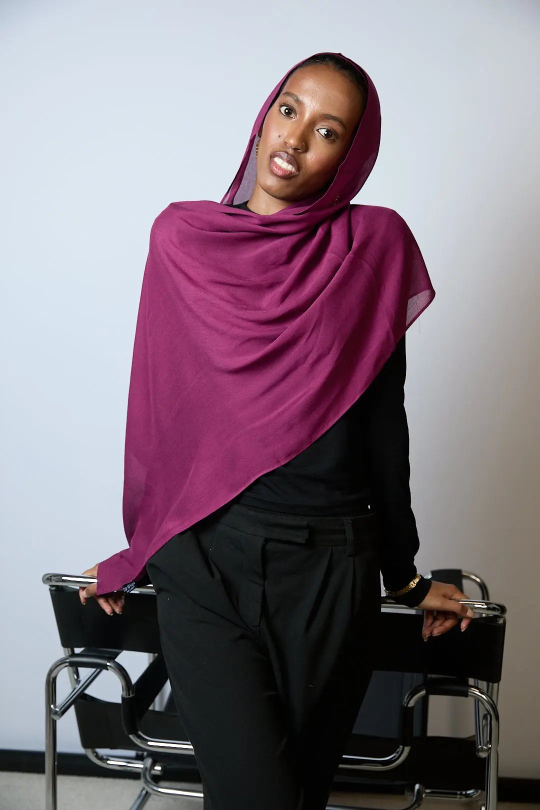 Berry Plain Modal Hijab Dar-Al-Hayya