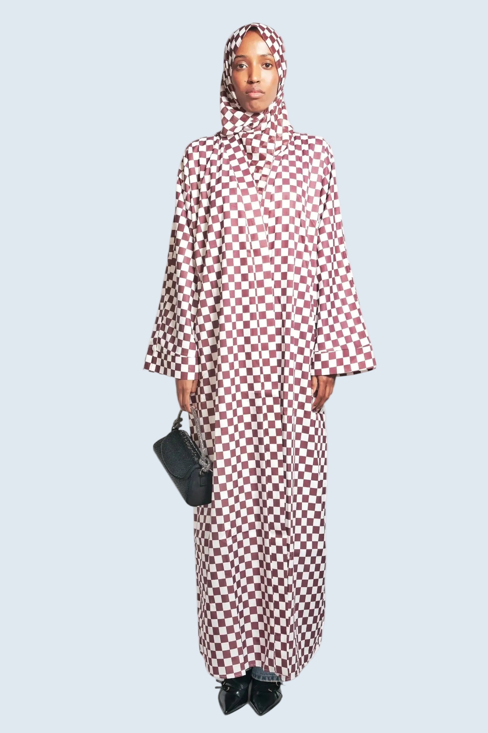 Elegance Brun and Blanc Abaya Dar-Al-Hayya
