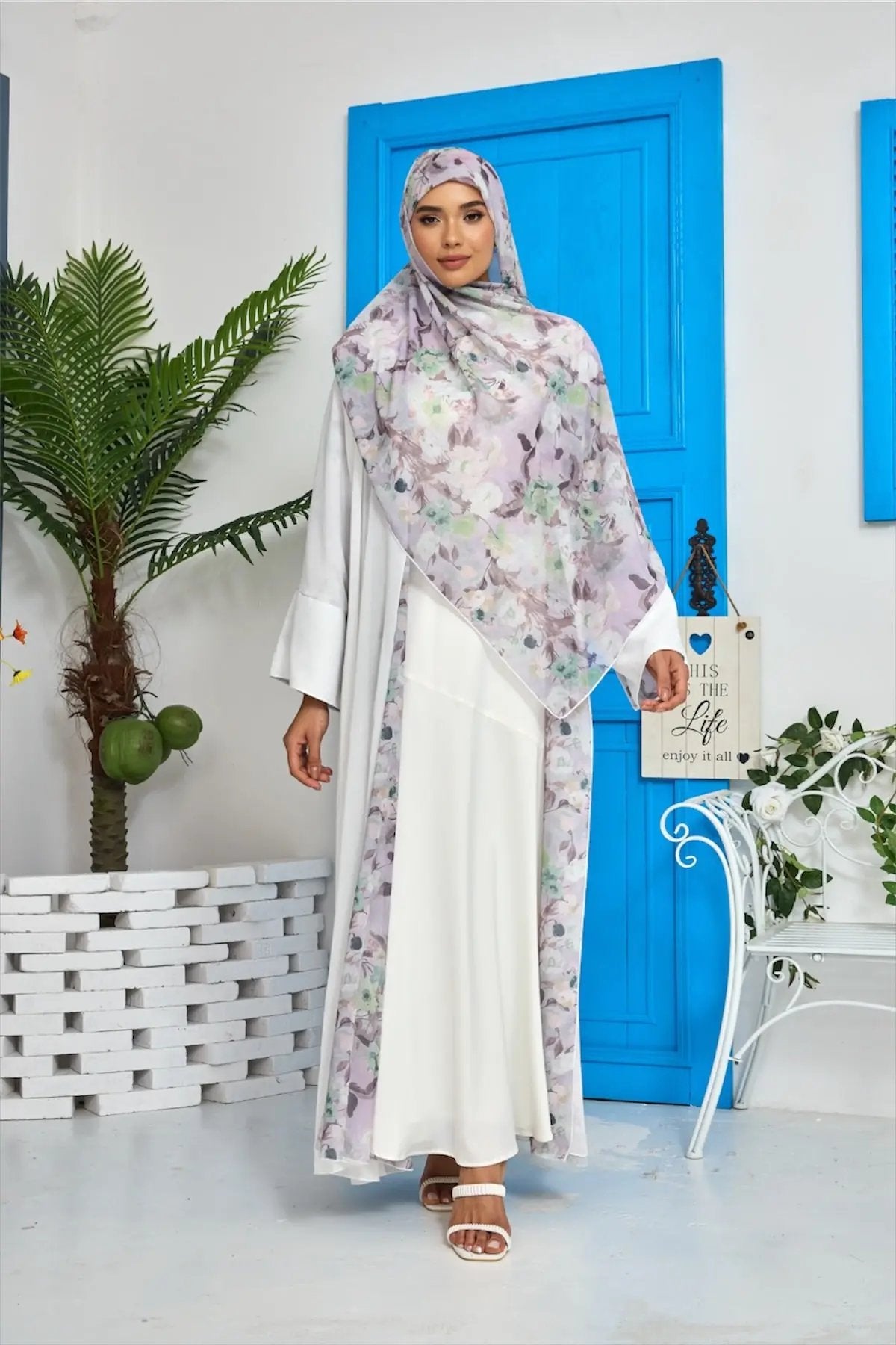 Lilac Wave Floral Print Abaya Dar-Al-Hayya