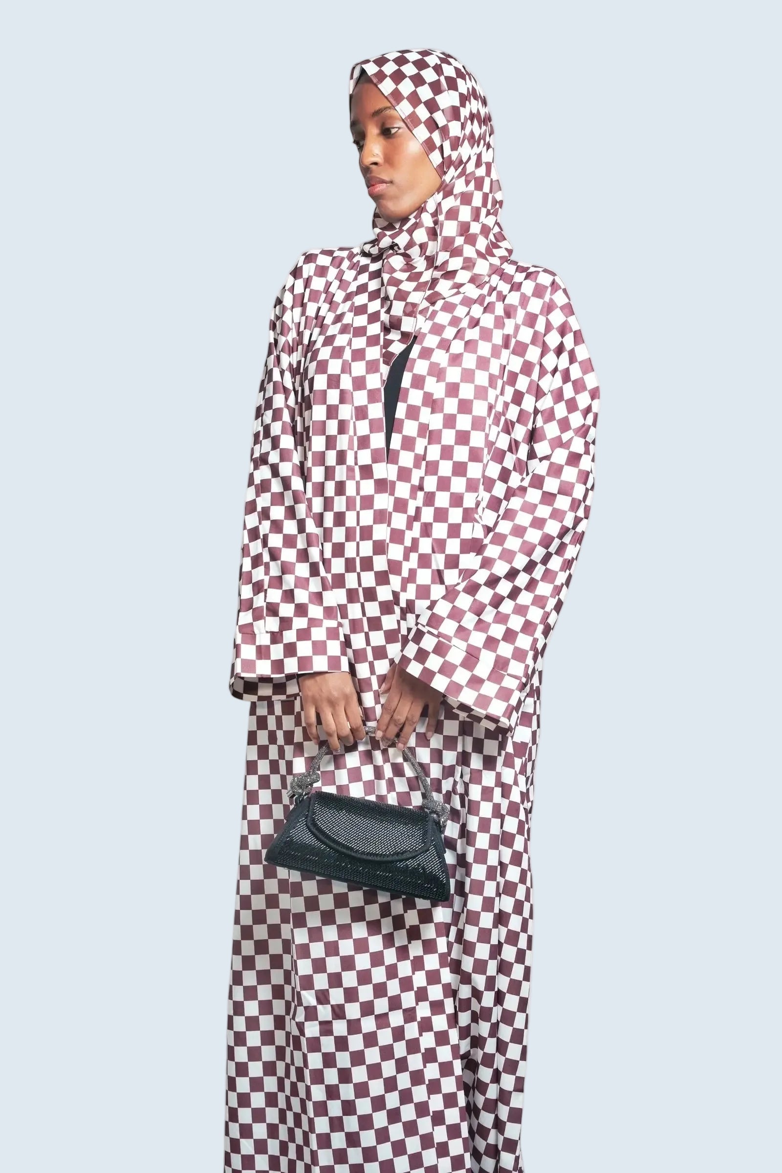 Elegance Brun and Blanc Abaya Dar-Al-Hayya