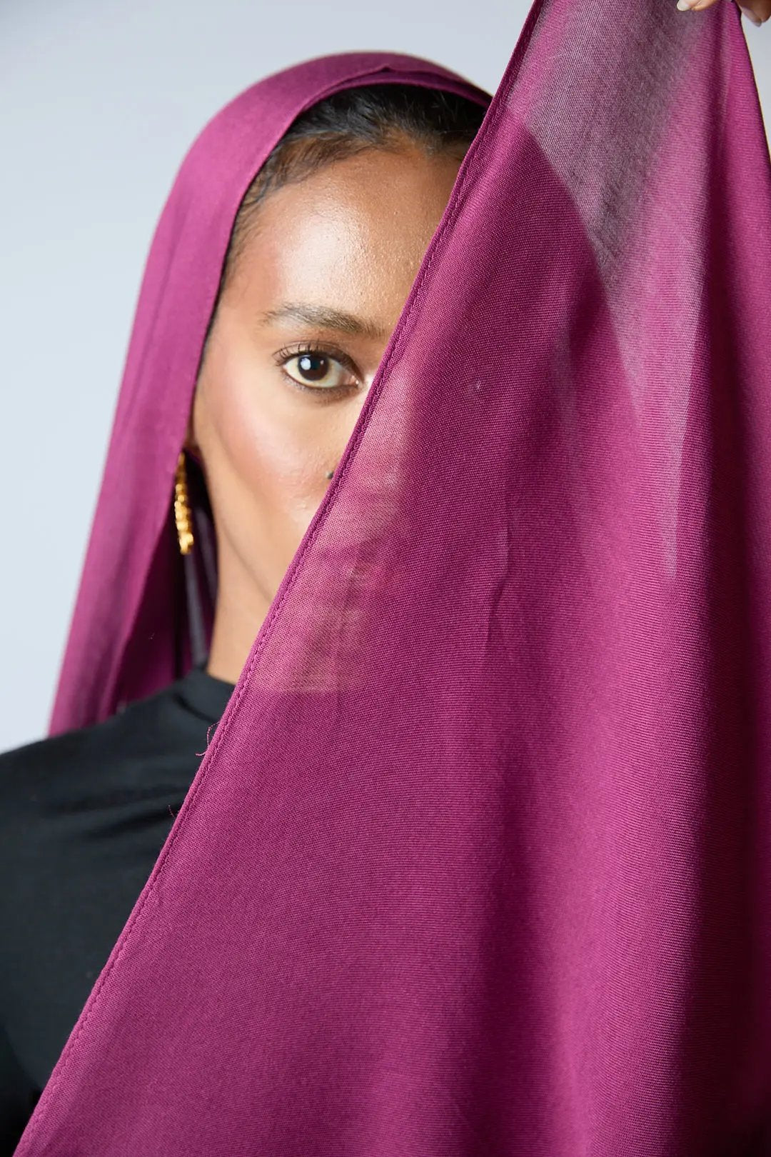 Berry Plain Modal Hijab Dar-Al-Hayya