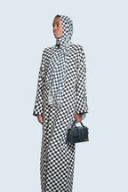 Elegance Noir and Blanc Abaya Dar-Al-Hayya