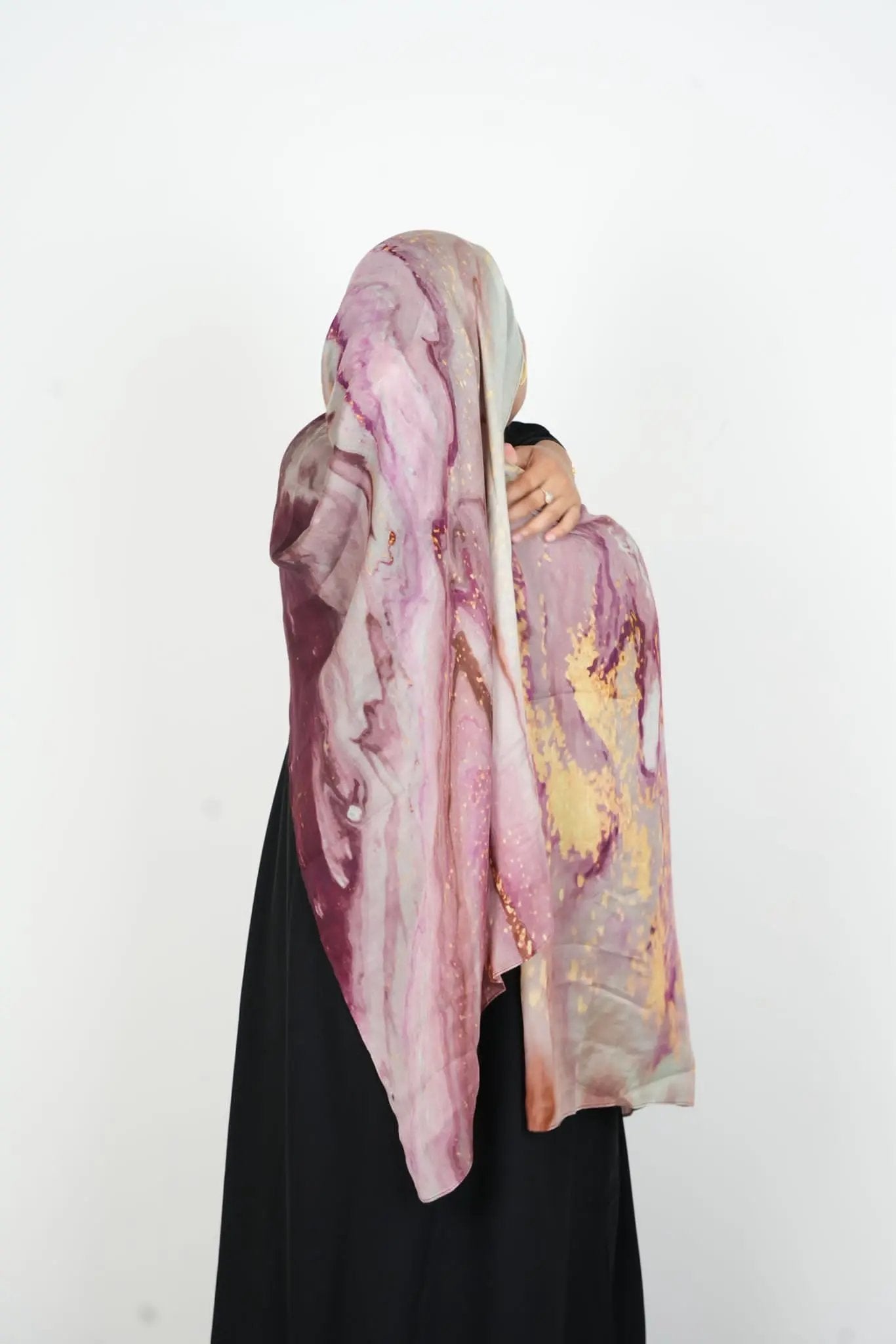 Golden Orchid Bamboo Print Modal Dar-Al-Hayya