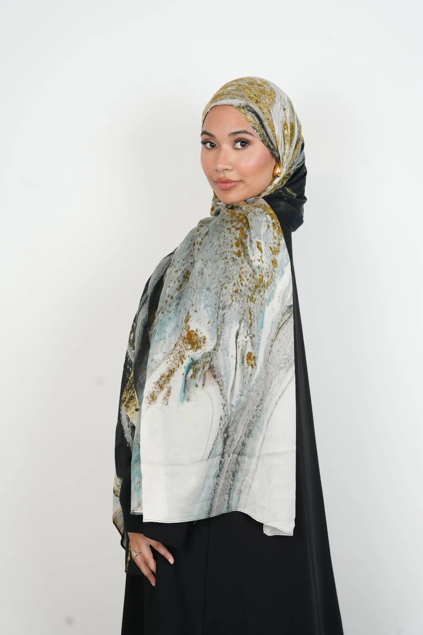 Champagne Mist Bamboo Print Modal Hijab Dar-Al-Hayya